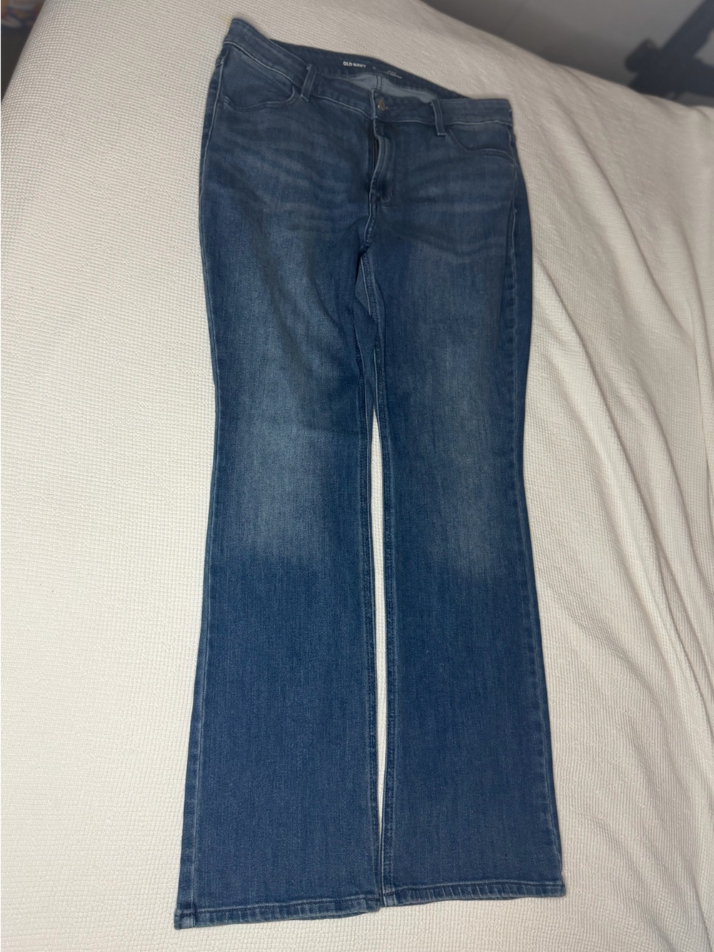 Old Navy Women's Skinny Jeans in Mid Blue Wash